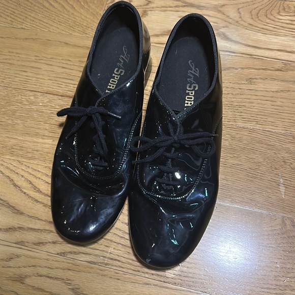 Men’s Standard / Smooth Leather Patented Ballroom dance shoe. Size 9.5 - Picture 1 of 4